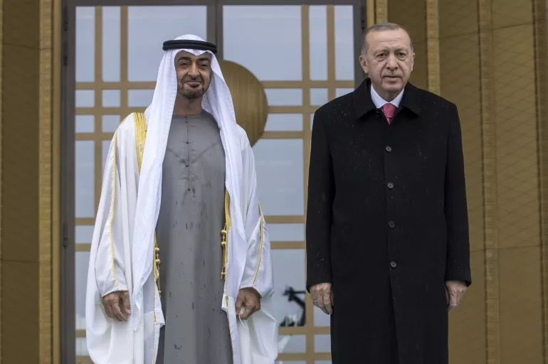 Cumhurbaşkanı Erdoğan'la BAE Veliaht Prensi Zayed arasında kritik zirve!