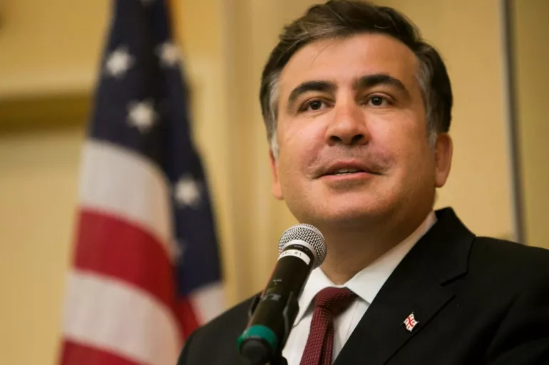 Eski Cumhurbaşkanı Mihail Saakaşvili hastaneye kaldırıldı