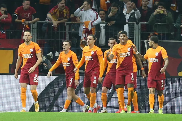 Galatasaray Malatya'da çıkış arıyor! Muhtemel 11'ler