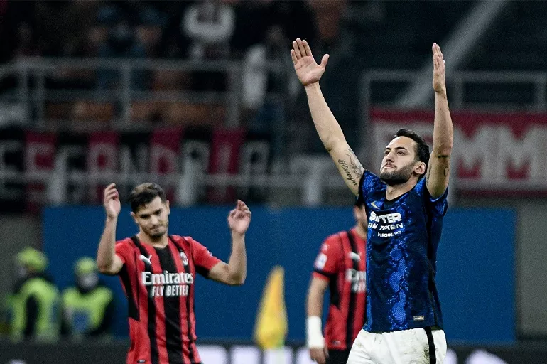 Hakan Çalhanoğlu Milano'yu salladı! Serie A'da haftanın sonuçları
