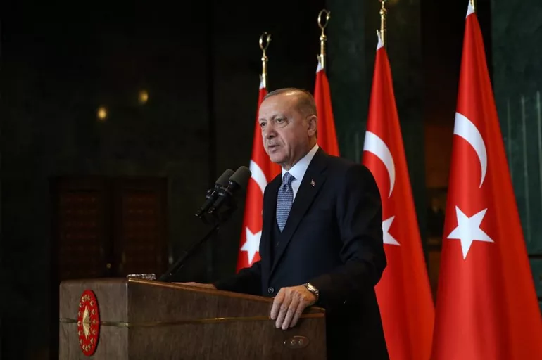 Son dakika! Cumhurbaşkanı Erdoğan'dan asgari ücret müjdesi: Dar gelirlilerin üzerindeki yükü hafifleteceğiz
