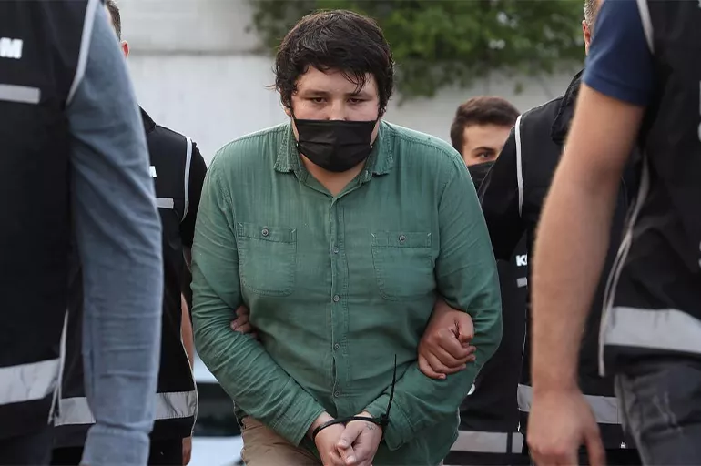 Tosuncuk'un abisi için yakalama kararı çıkarıldı