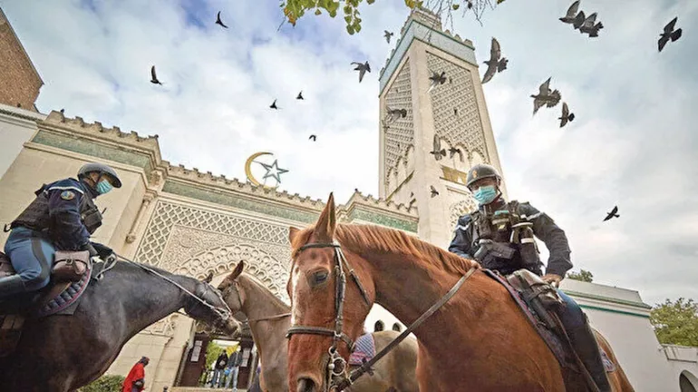 Fransa İslam düşmanlığında sınır tanımıyor! Bilal Camii'si hakında verdikleri karar şoke etti