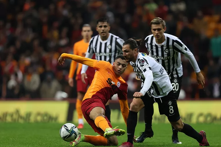 Galatasaray'ın galibiyet hasreti 4 maça çıktı! Altay İstanbul'dan mutlu ayrıldı