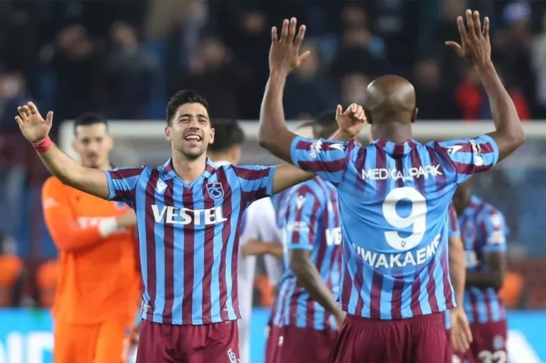 Karadeniz'de tarihi maç! 26 yıllık rekor kırılacak mı? Trabzonspor Adana Demirspor muhtemel 11'ler