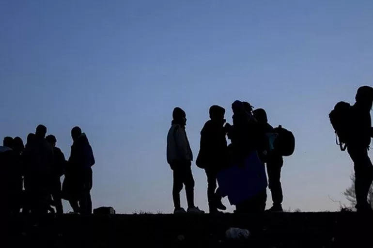 Son dakika: Malatya'da 54 düzensiz göçmen yakalandı