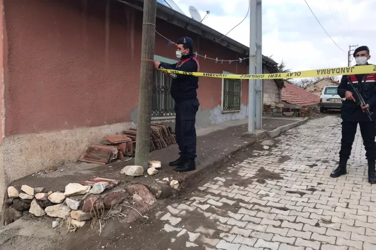 Yozgat'ta tüyler ürperten olay: 1 aylık bebeğini sobada yakıp öldürdü