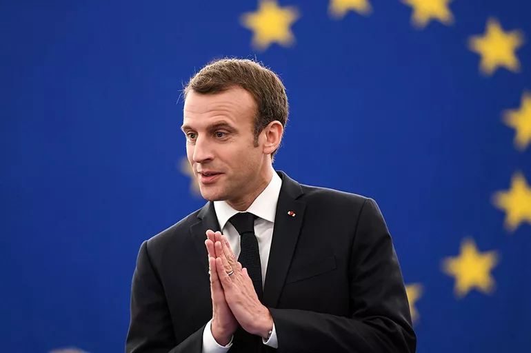 AB'de başkanlık koltuğu Fransa'nın, hedef 'egemen' bir Avrupa