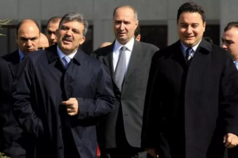 Ali Babacan'dan Abdullah Gül ile ilgili flaş açıklamalar! 'Partimizle bir ilişkisi yok'