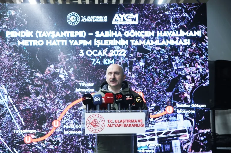 Bakan Karaismailoğlu: İstanbul'un mevcut raylı sistem uzunluğunu 354,3 km'ye yükselteceğiz