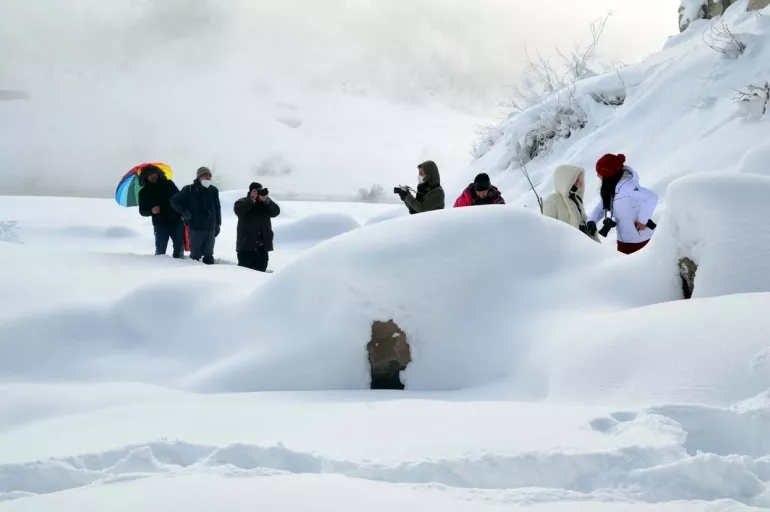 Burası Muş'tur... Fotoğraf sanatçılarının gözünden kar altında güzel görüntüler