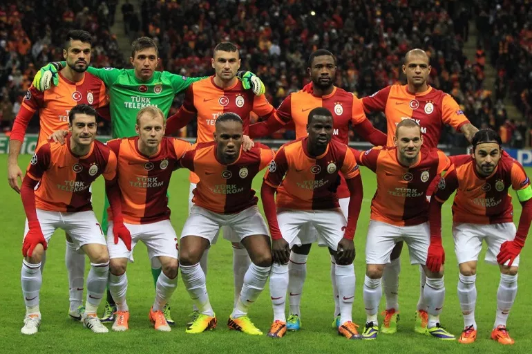Galatasaray'ın efsane yıldızı futbolu bıraktı! Yeni görevi belli oldu