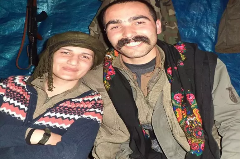 HDP'li Semra Güzel'in PKK'lı teröristleri fotoğrafları ortaya çıktı