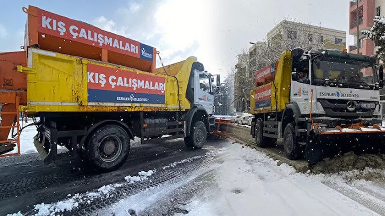 İstanbul'da kar esareti! AK Partili belediyelerin canhıraş mücadelesi