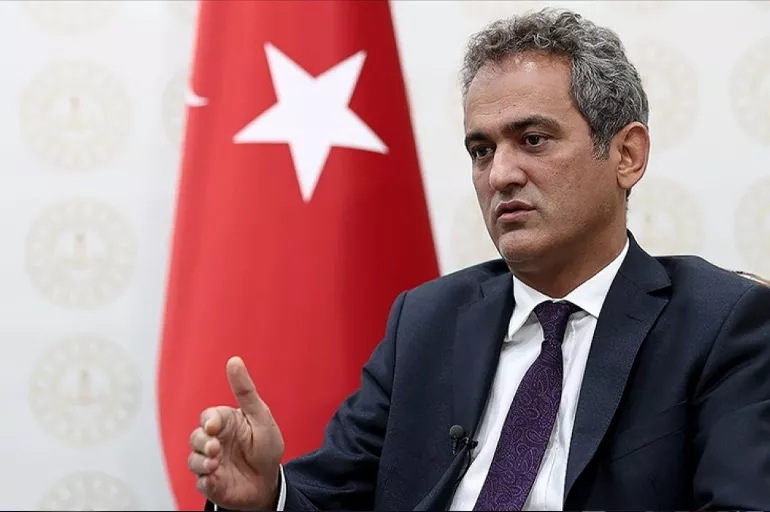 Milli Eğitim Bakanı Mahmut Özer'den tatil açıklaması! 'Ödev vermeyin'