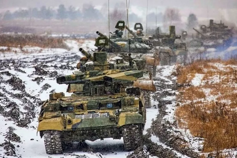 Rusya tatbikata başladı, NATO bir kez daha uyardı! Savaşın ayak sesleri...