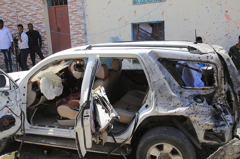 Somali'de intihar saldırısı! Hükümet sözcüsü yaralandı