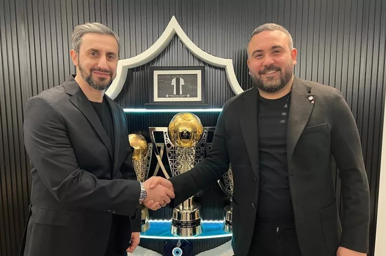 Süper Lig ekibi Altay'ın yeni teknik direktörü belli oldu!