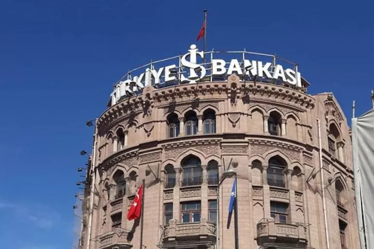 Türkiye İş Bankası'ndan araç sahiplerini sevindiren karar! 1 ay daha geçerli olacak: Mesaj atmayı unutmayın