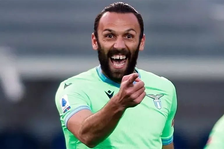 Vedat Muriqi son kararını verdi! Kosovalı golcünün yeni adresi açıklandı