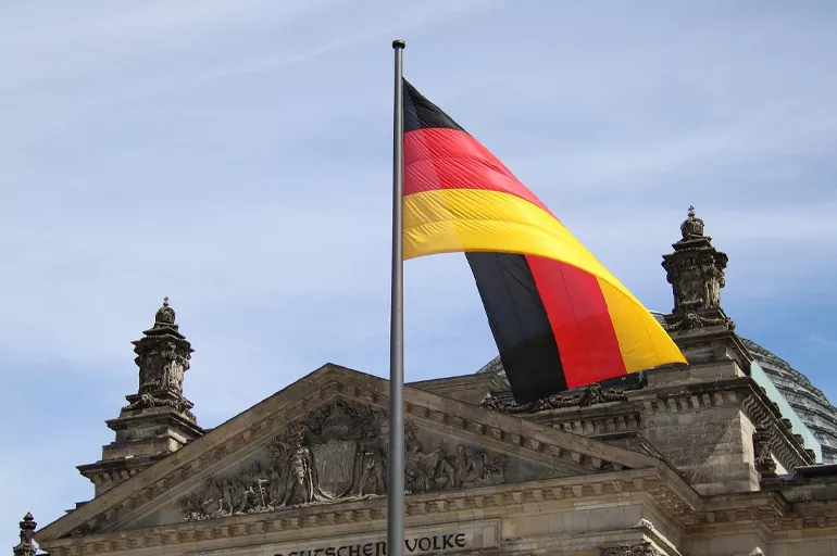 Almanya'da ırkçılığı bitirecek karar! Polis bu karara dikkat etmek zorunda