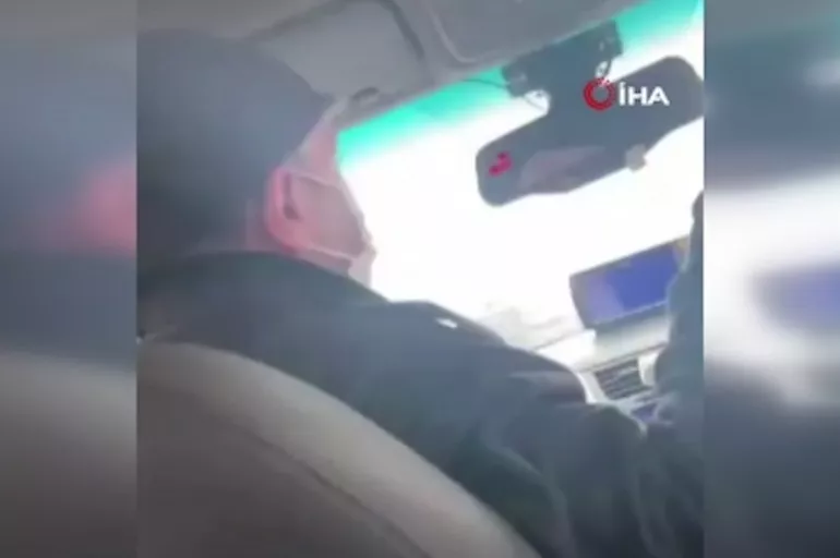 Bağcılar'da taksici terörü! Kadın yolcuları zorla araçtan indirdi
