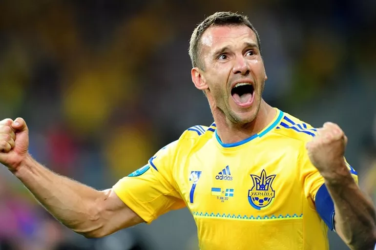 Ukraynalı efsane futbolcu Shevchenko, ülkesindeki savaşa kayıtsız kalmadı