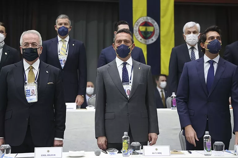 Fenerbahçe divan kurulunda gergin anlar! 'Ali Koç'un adamı' iddiasına yanıt