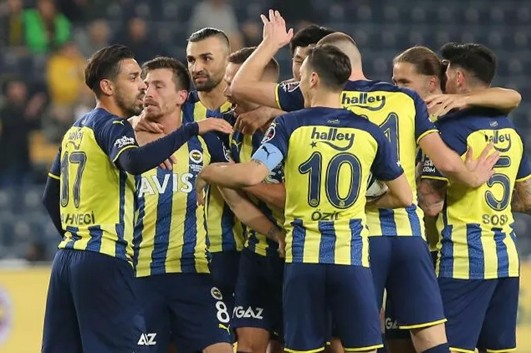 Fenerbahçe  - Slavia Prag ilk 11'leri belli oldu