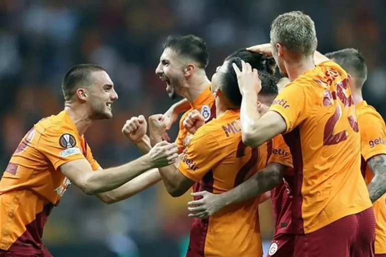 Galatasaray'ın UEFA Avrupa Ligi son 16 turundaki rakibi belli oluyor