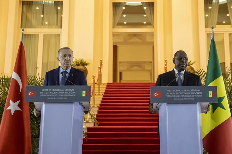 Son dakika! Cumhurbaşkanı Erdoğan ve Senegal Cumhurbaşkanı Macky Sall’den ortak basın toplantısı