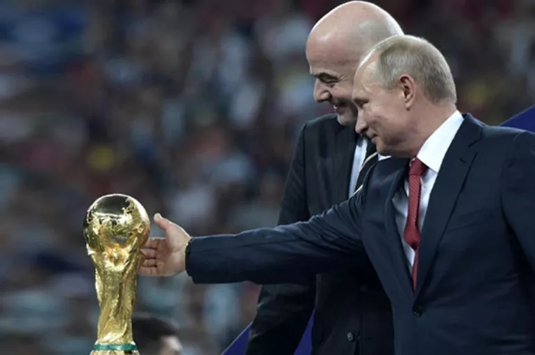 Son dakika! FIFA da Rusya'ya sert yaptırımlar uyguladı