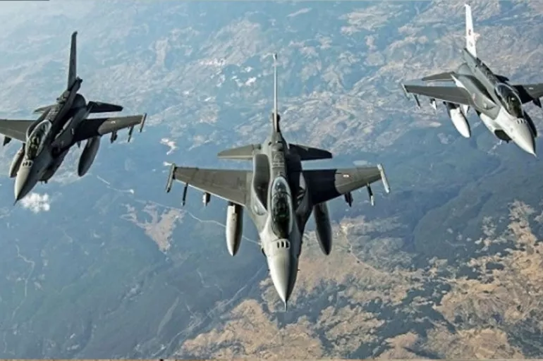 Son dakika: Irak'ta PKK'ya hava operasyonu! 5 terörist yok edildi