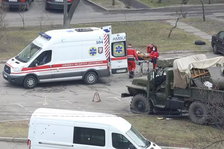 Son dakika: Rusya Ukrayna'nın 2 kentinde ambulanslara ateş açtı