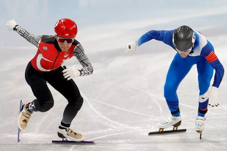 Milli sporcu Furkan Akar, Pekin Kış Olimpiyatları B Finalinde ikinci oldu!