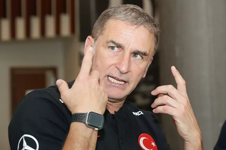 Stefan Kuntz'un Beşiktaş itirafı şaşırttı! Alman hoca yeni bir yapılanmanın müjdesini verdi