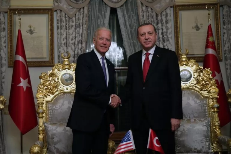 Cumhurbaşkanı Erdoğan'la görüşen Biden'dan Türkiye'ye övgü dolu sözler