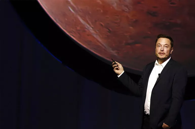 Elon Musk Mars'a insanlı uçuş için tarih verdi! 