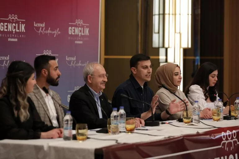 Kılıçdaroğlu'ndan skandal seçim vaadi! Osman Kavala ve terörist Demirtaş'ı serbest bırakacakmış
