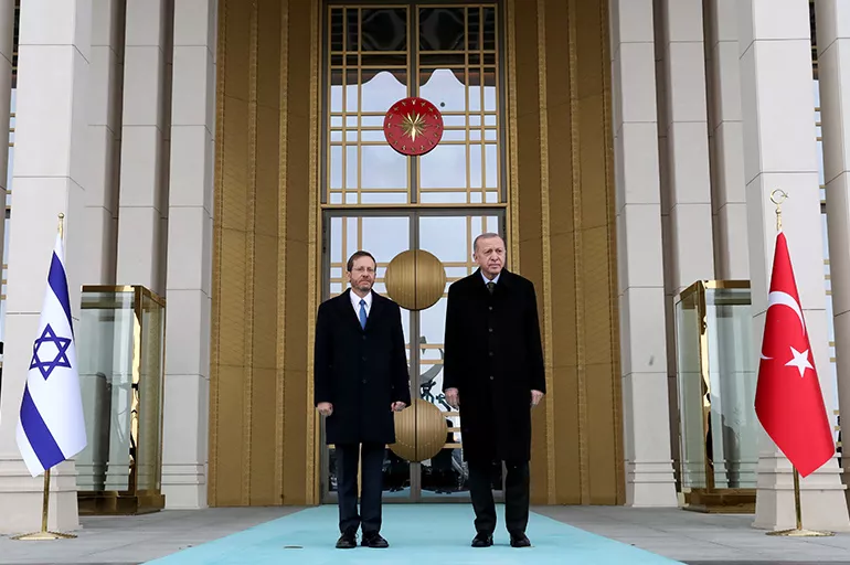 Son dakika! Cumhurbaşkanı Erdoğan ile İsrail Cumhurbaşkanı Herzog'dan önemli açıklamalar
