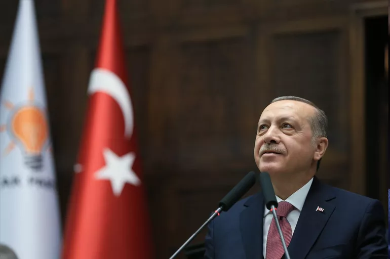 Tarih yazılacak! Türkiye, Cumhurbaşkanı Erdoğan'ın vereceği müjdeye kilitlenmişti: Asgari ücret, emekli ve memur...