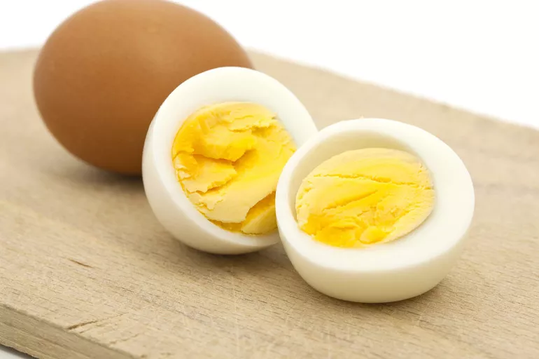 1 haşlanmış yumurta kaç kalori? Diyette yumurta yenir mi?