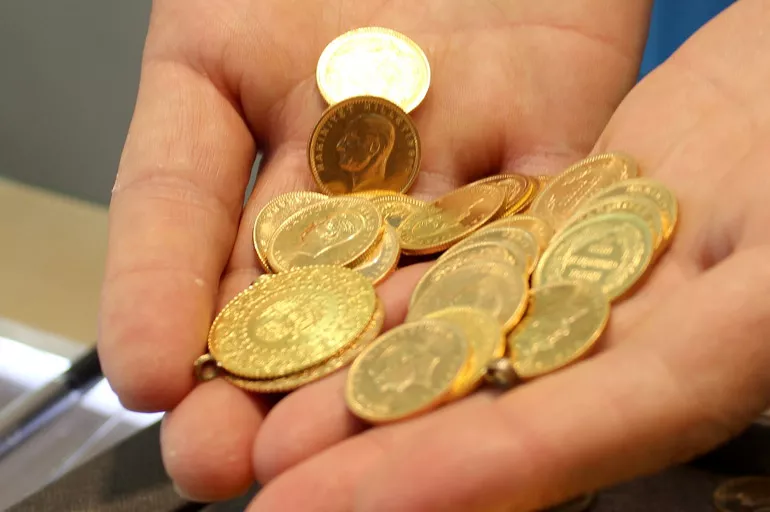 Gram altın kaç TL? Çeyrek altın, yarım altın ne kadar? 10 Nisan 2022 altın fiyatları!