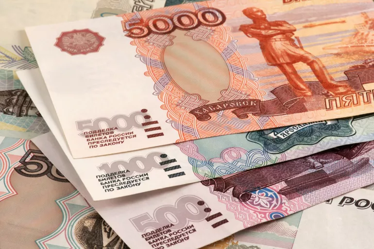 Ruble'den rekor! Ukrayna savaşının başındaki değerine geri döndü
