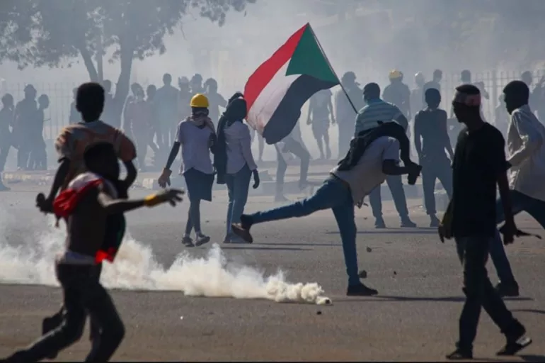 Sudan'da şiddet olayları tırmanıyor: ölü sayısı 200'ü aştı
