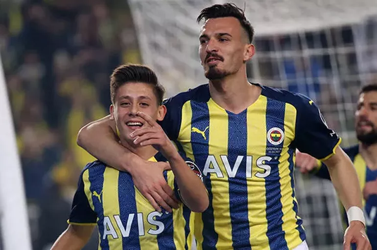 Fenerbahçe'de Kim Min-jae ve Arda Güler'den kötü haber