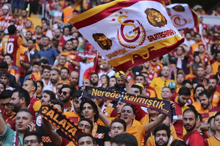 Son dakika! Galatasaray başkanlığına bir isim daha talip oldu!