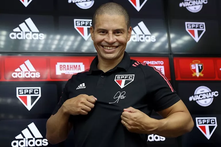 Süper Lig'de Alex de Souza sürprizi! Brezilyalı efsane geri dönüyor