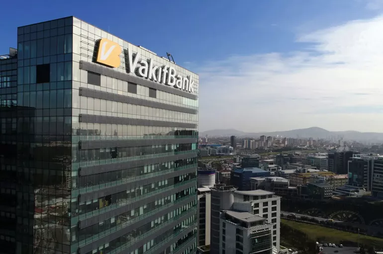 VakıfBank'tan 2022'nin ilk çeyreğinde dev kar! Türkiye'nin en büyük ikinci bankası gücüne güç kattı