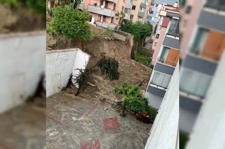 Ankara'da istinat duvarı yıkıldı! 4 apartman, 1 gecekondu tahliye edildi
